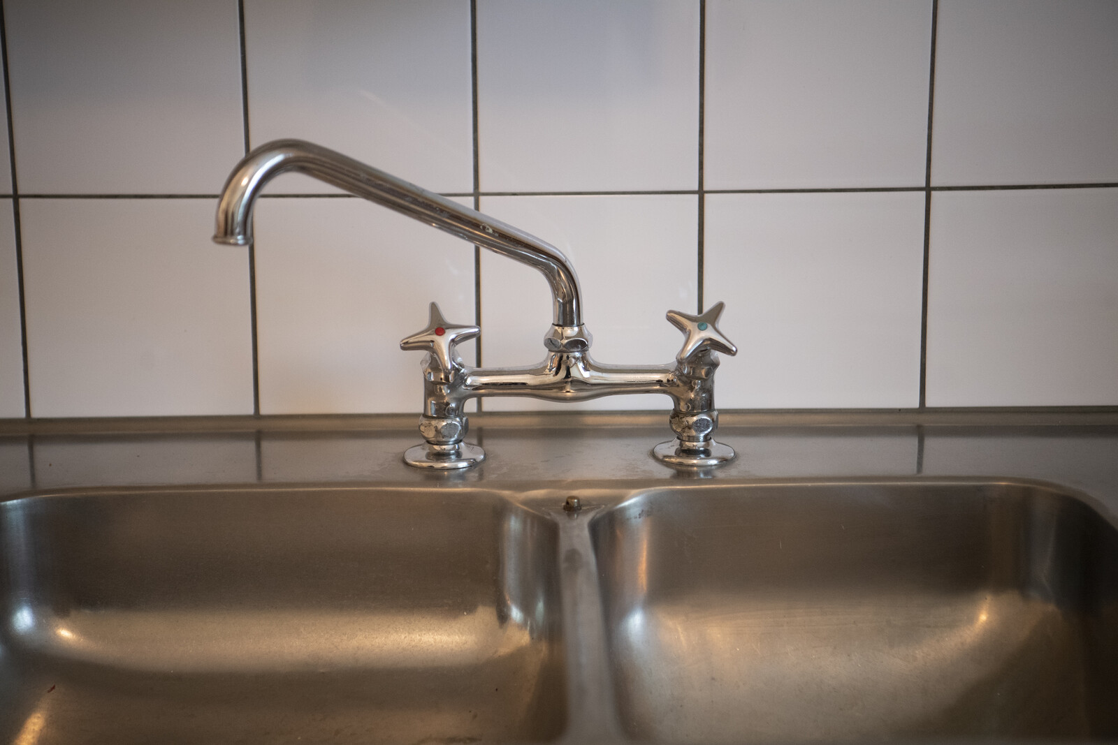 Now a permit is required for drain cleaning agents