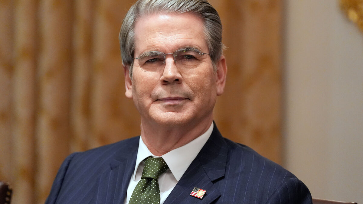 USA Urges Japan to Halt