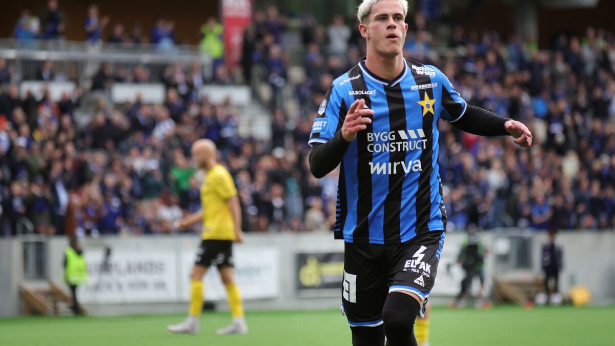 Sirius striker Robbie Ure close to Sevilla move in 100 million kronor deal