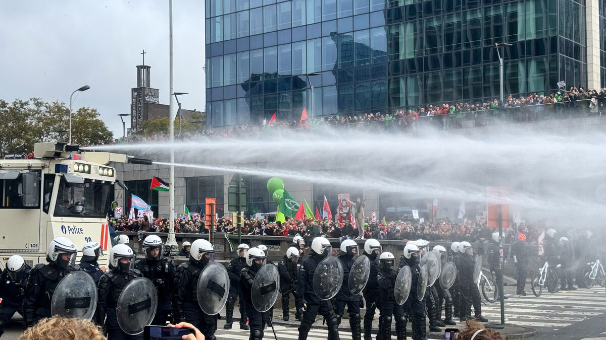 Tear Gas Deployed at Brussels