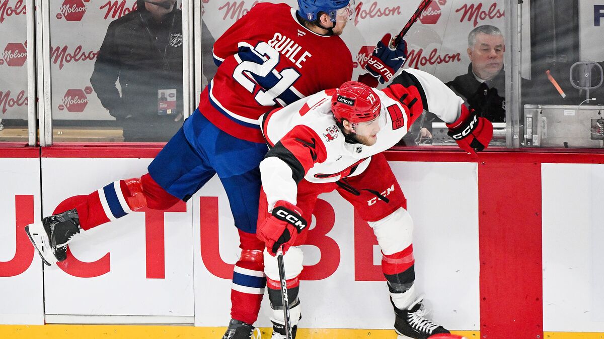 Carolina leads in the semifinals after 3-2 overtime win at Montreal