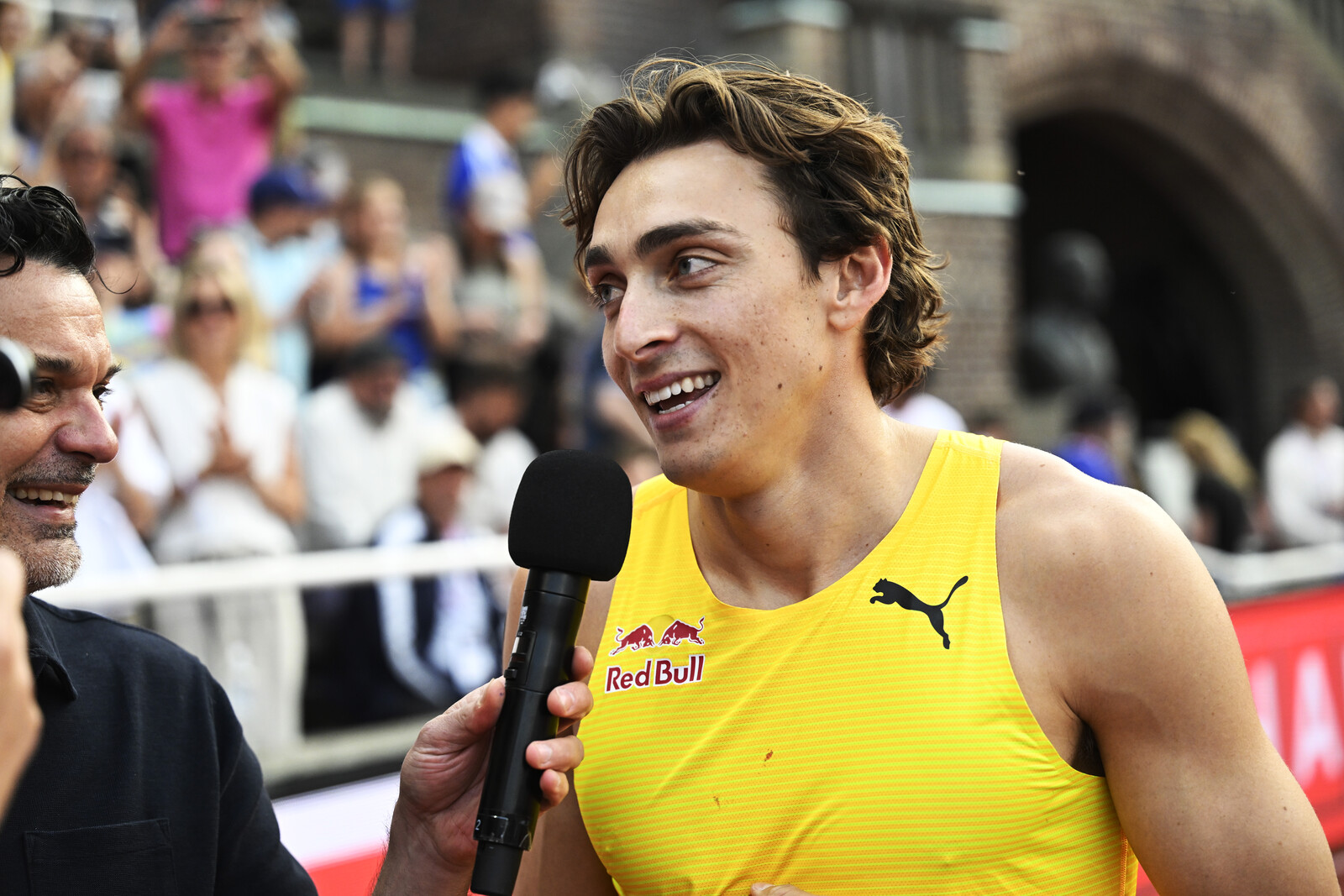Armand Duplantis Wins Ostrava Pole Vault with 6.13m Competition Record