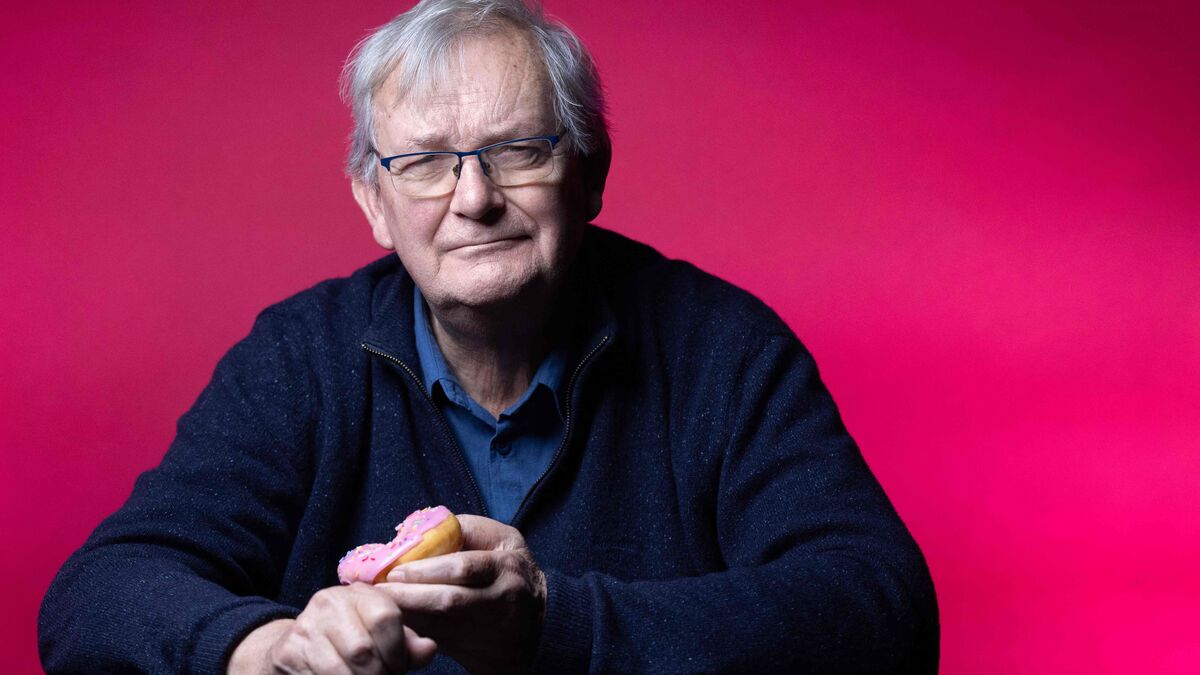 Tributes paid to photographer Martin