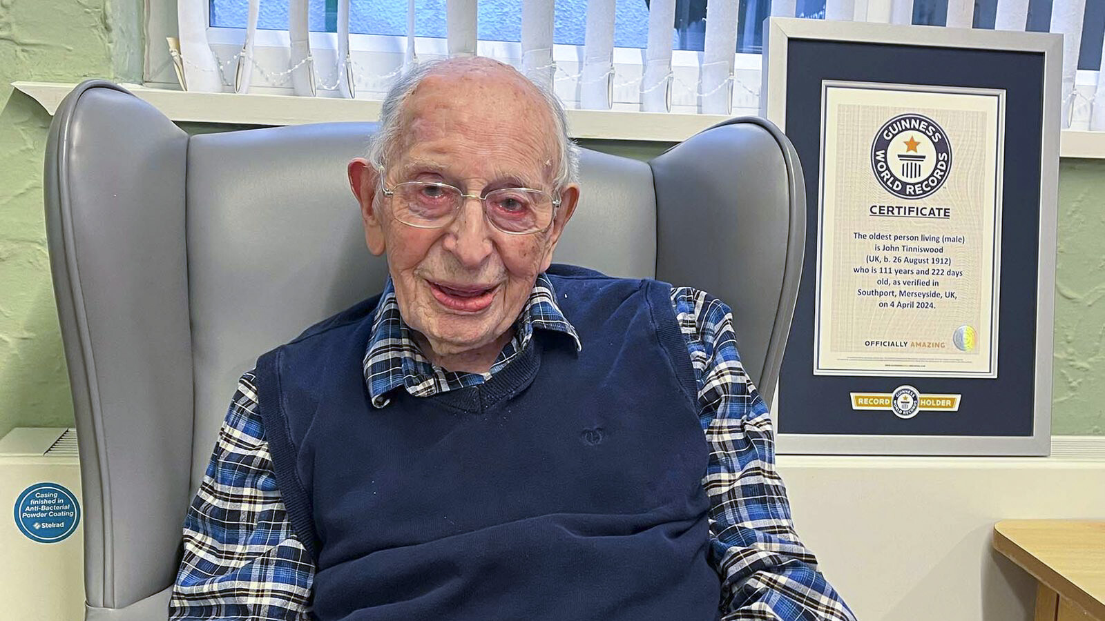 Oldest Man Dead – Ate