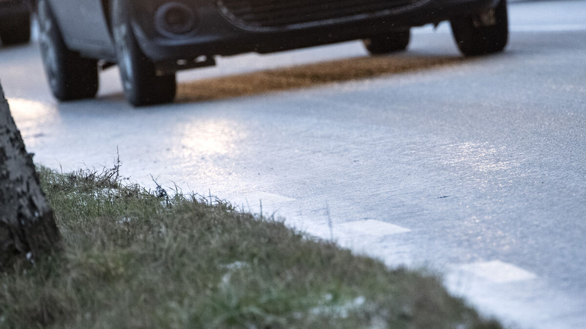 Ice Storm Causes Multiple Accidents