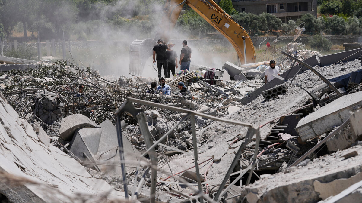 Several killed in Israeli attacks