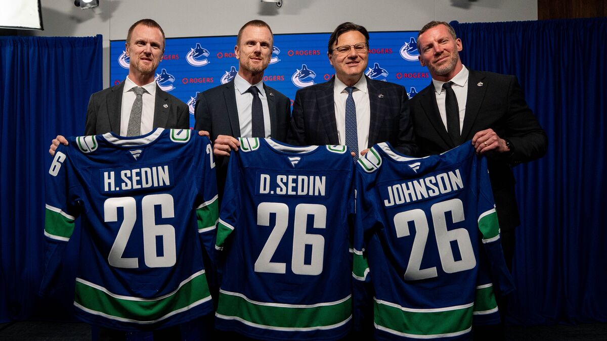 The Sedins get top jobs, back in Vancouver