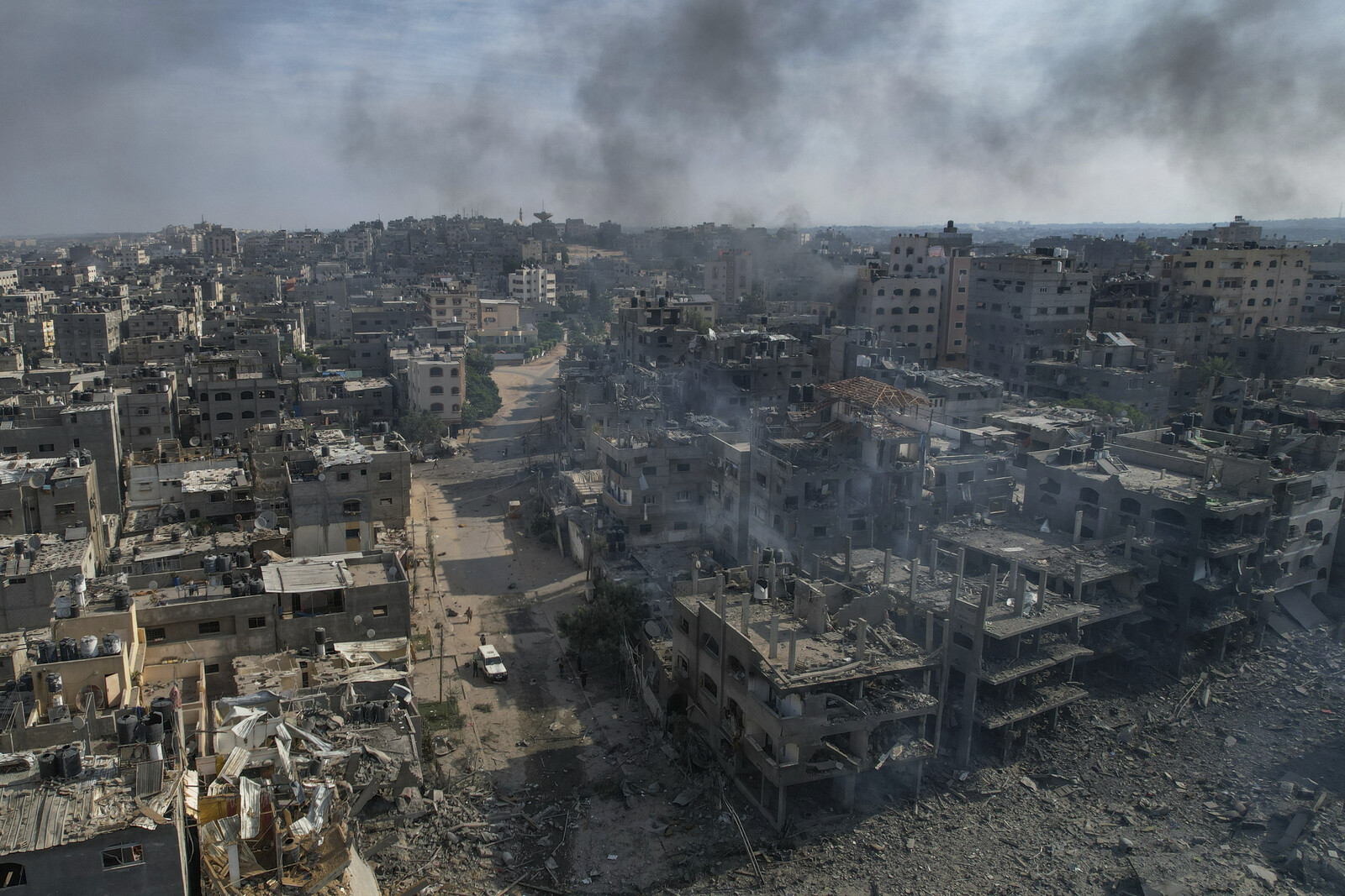 Ten dead in Israeli attack