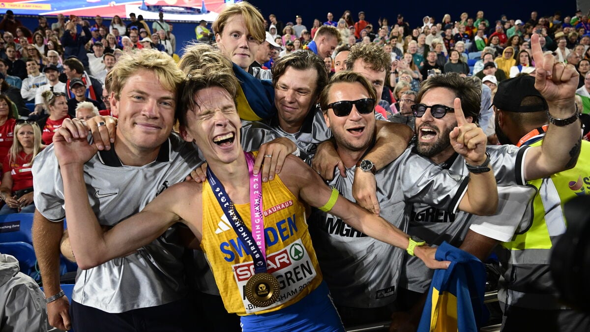 After Almgren’s gold, a party