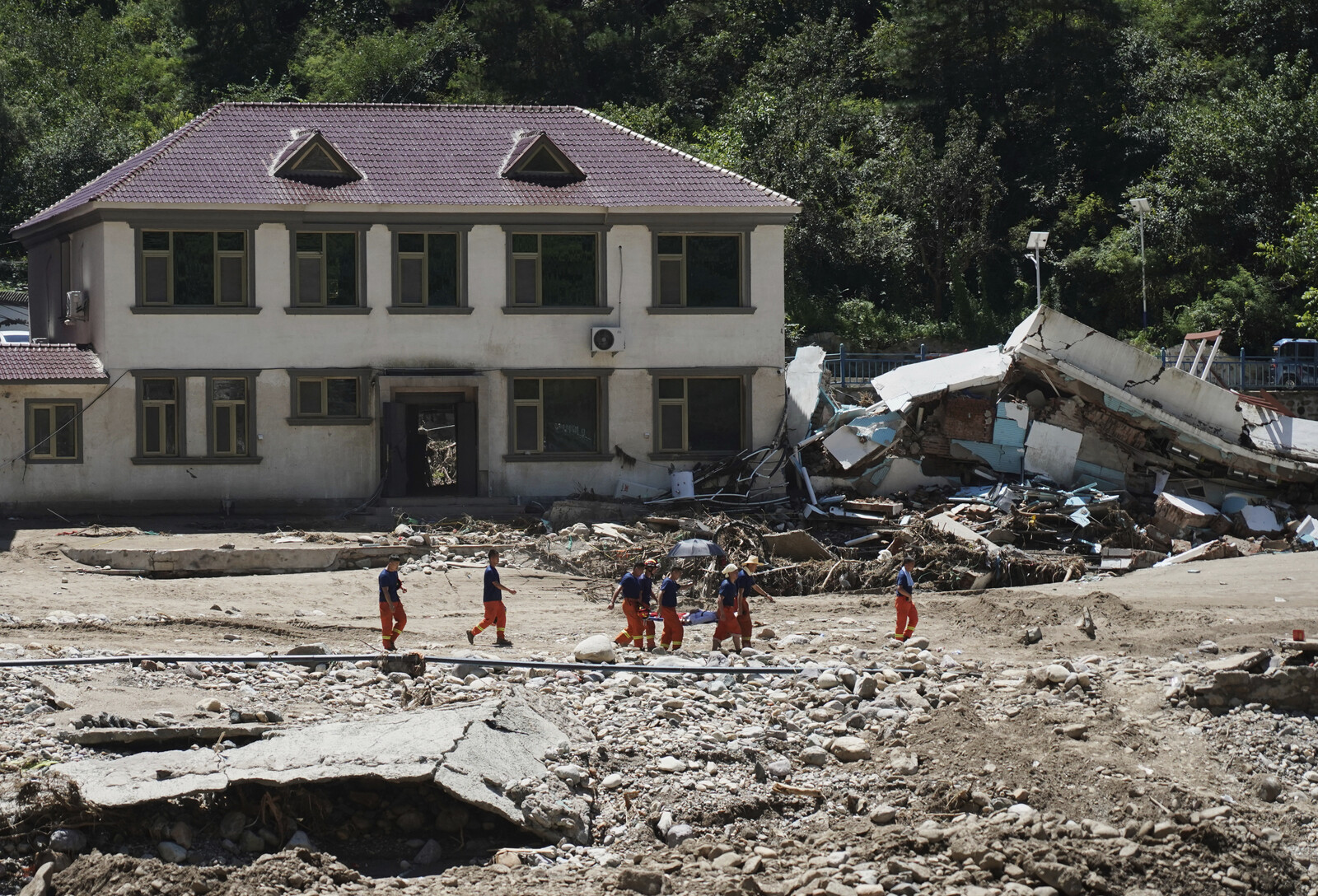 82,000 Evacuated in Beijing Due