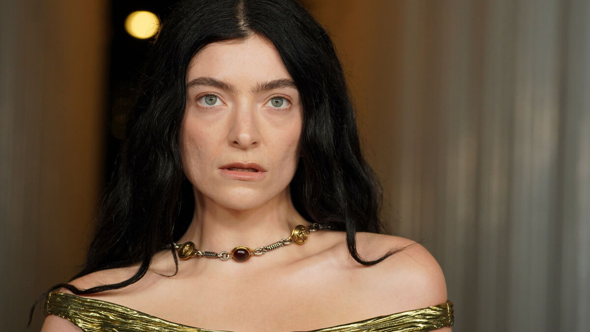 Lorde donates $204,000 from Minneapolis