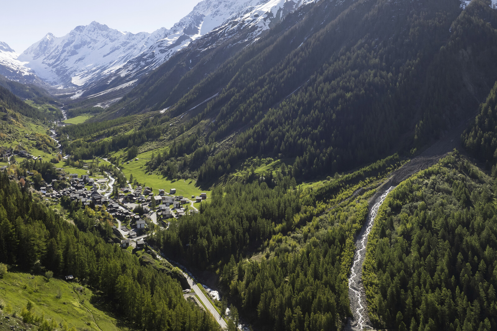 Swiss Village Blatten Faces Threat