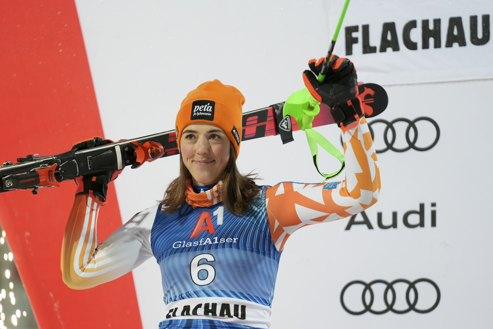Slalom star's setback - risks missing the World Championship