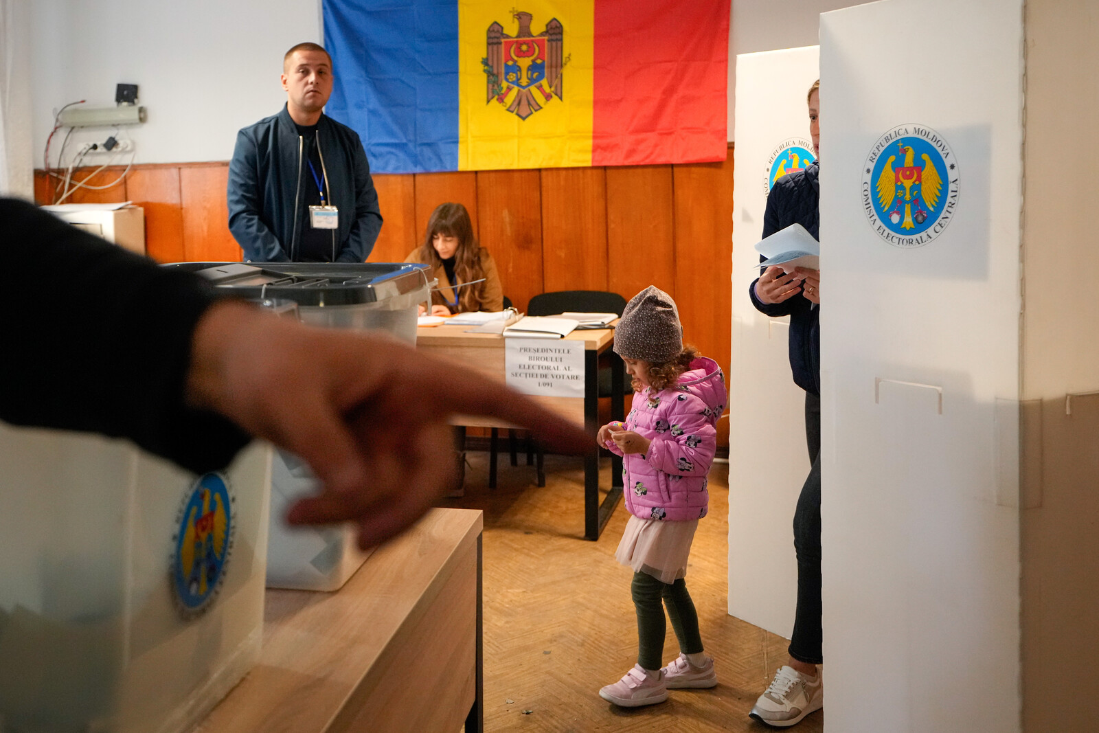 Moldova Election: Pro-EU Party Wins