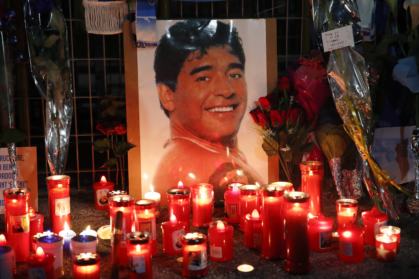 Police Seize 547 Emails in Maradona Clinic Raid