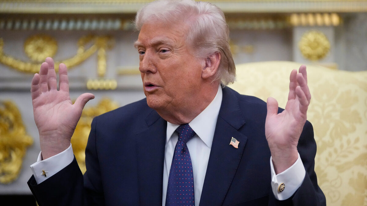 Trump says Cuba will fall