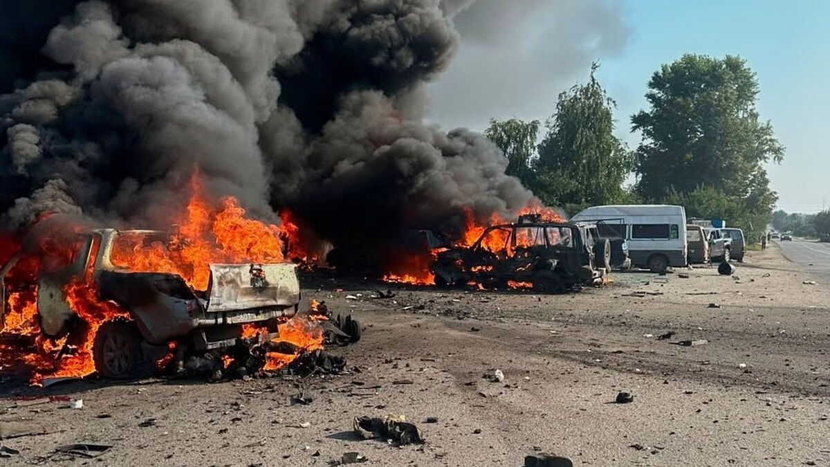 Deadly Russian attacks hit Kharkiv as Ukraine launches drones toward Moscow