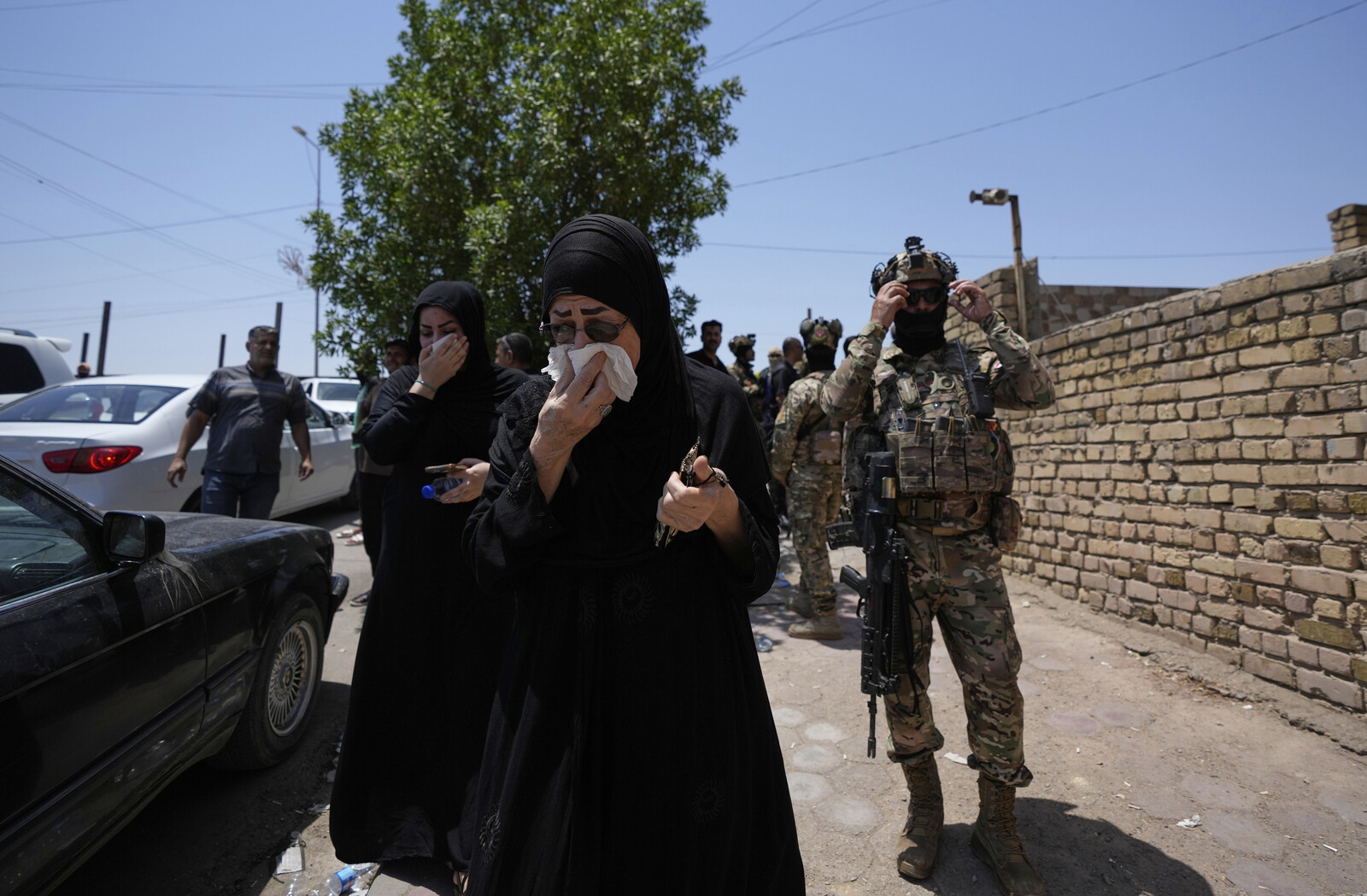 Over 60 Dead in Iraq Shopping Center Fire