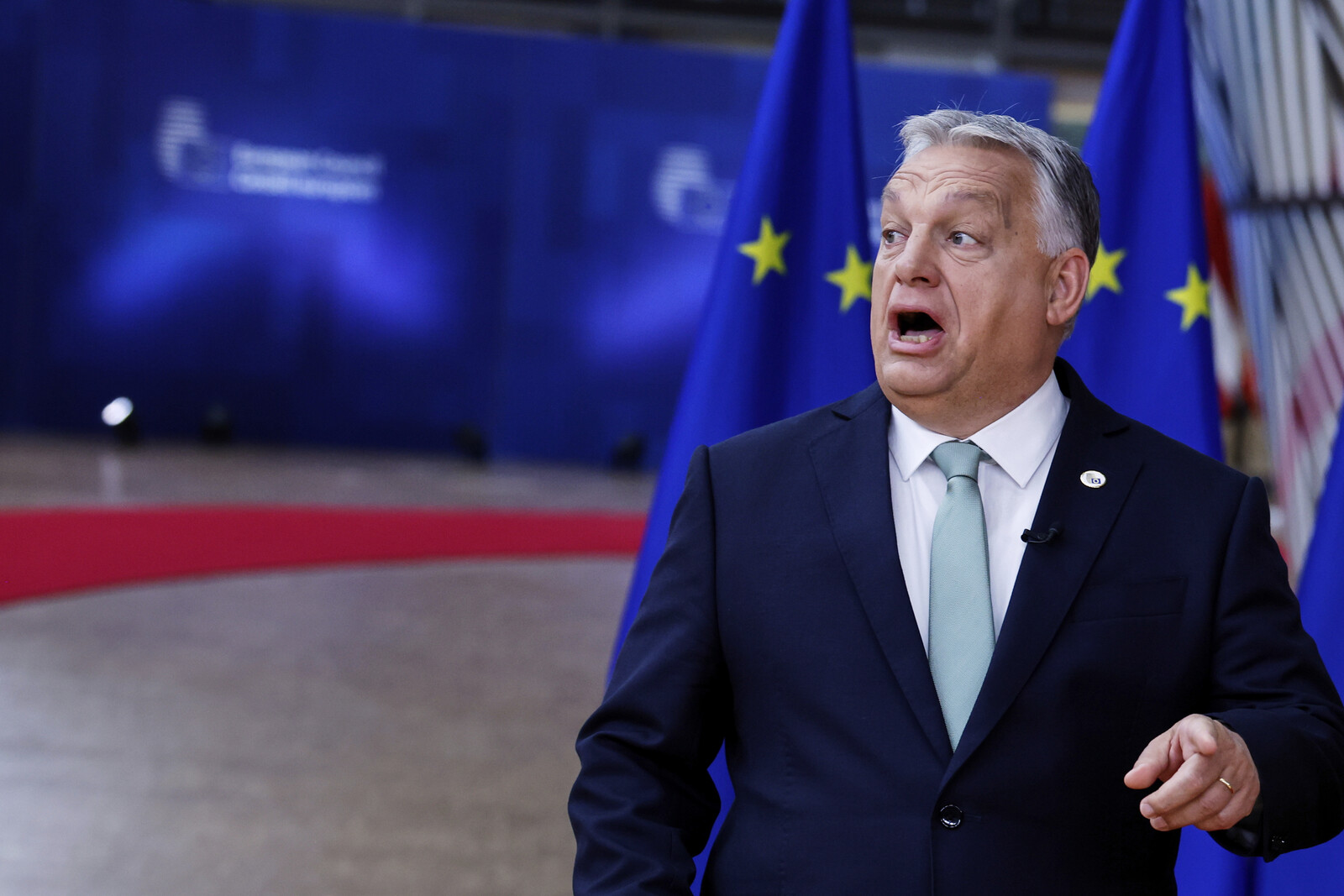 Orbán Follows Trump in Labeling Antifa as Terrorists