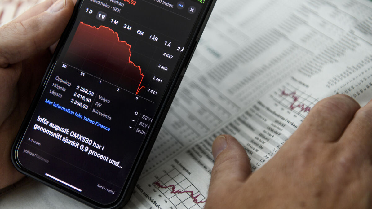 Stock market expert on war fears: Don't panic