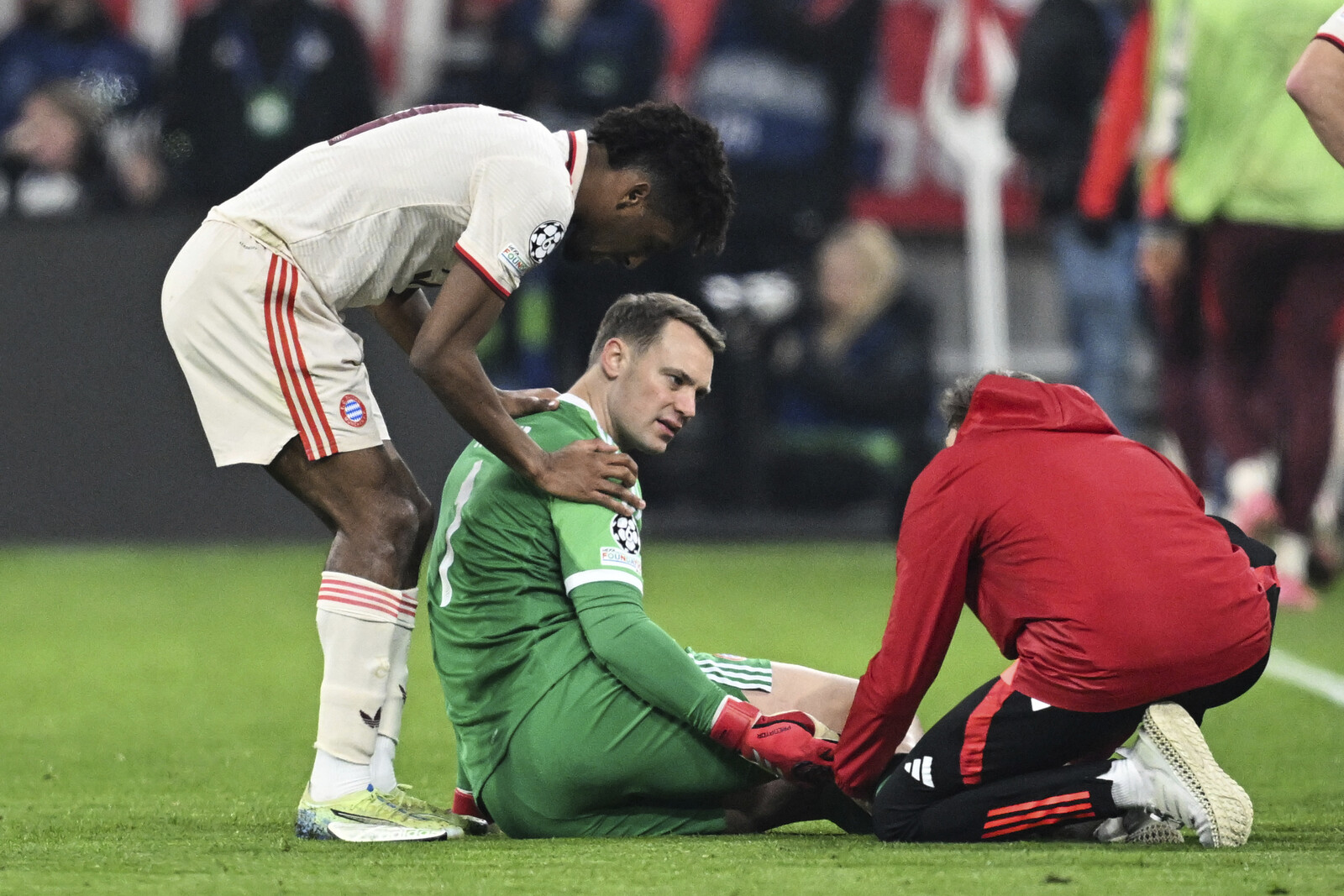 Neuer Out for Bayern's Crucial Champions League Clash with Inter