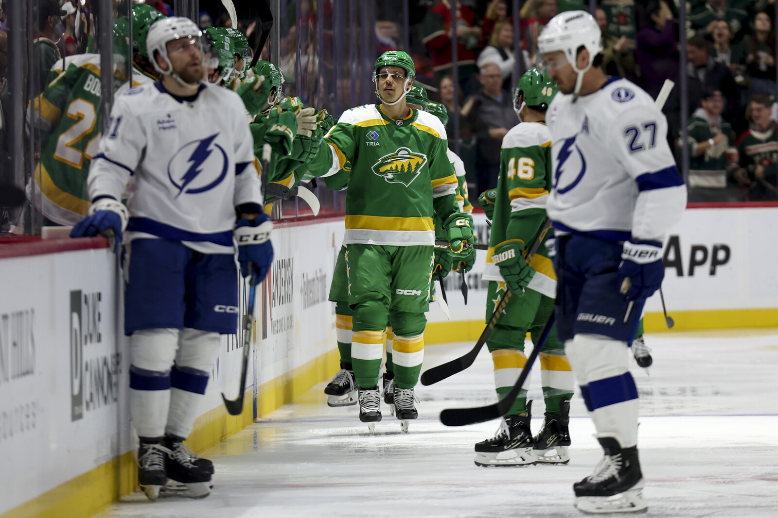 Minnesota's Swedes strong against Hedman's Tampa