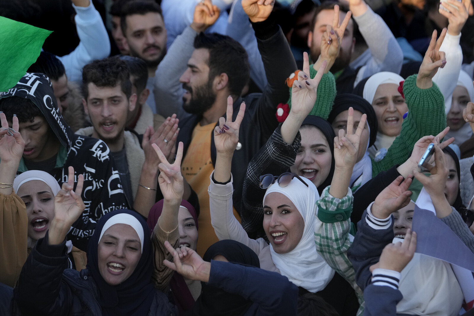 EU returns to Syria: "Must