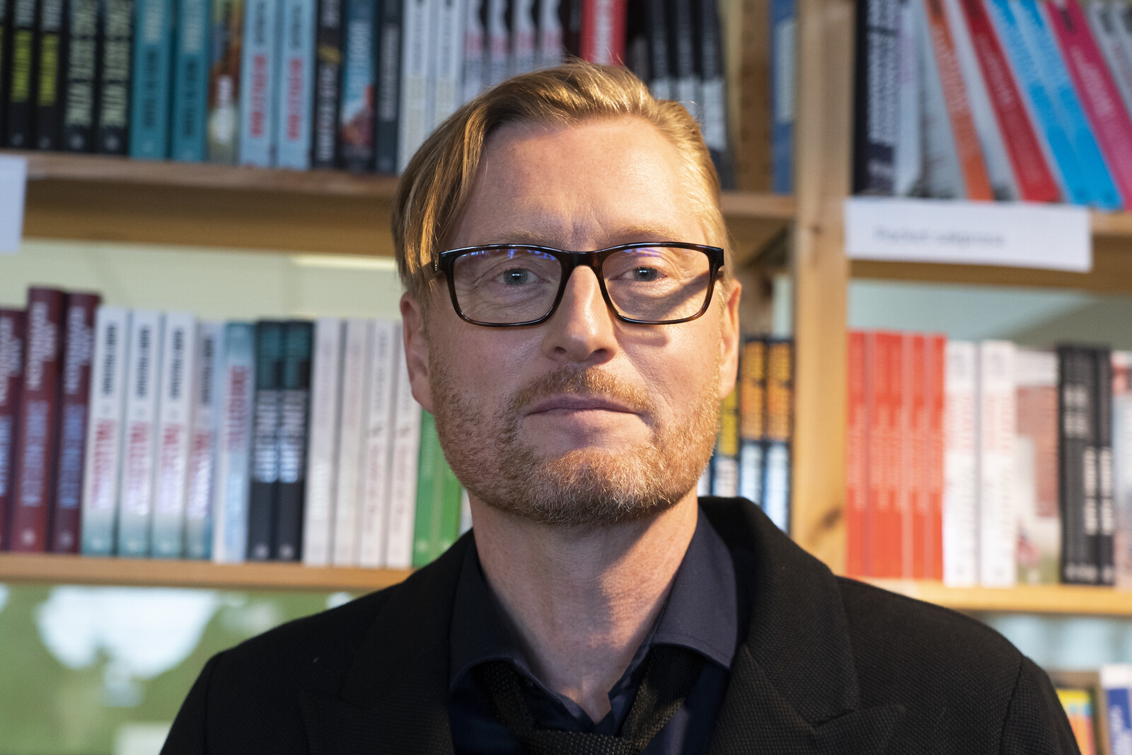 Anders de la Motte Signs Deal for Ten New Books with Forum