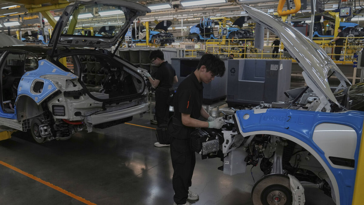 China car exports hit record high as trade growth surges in June