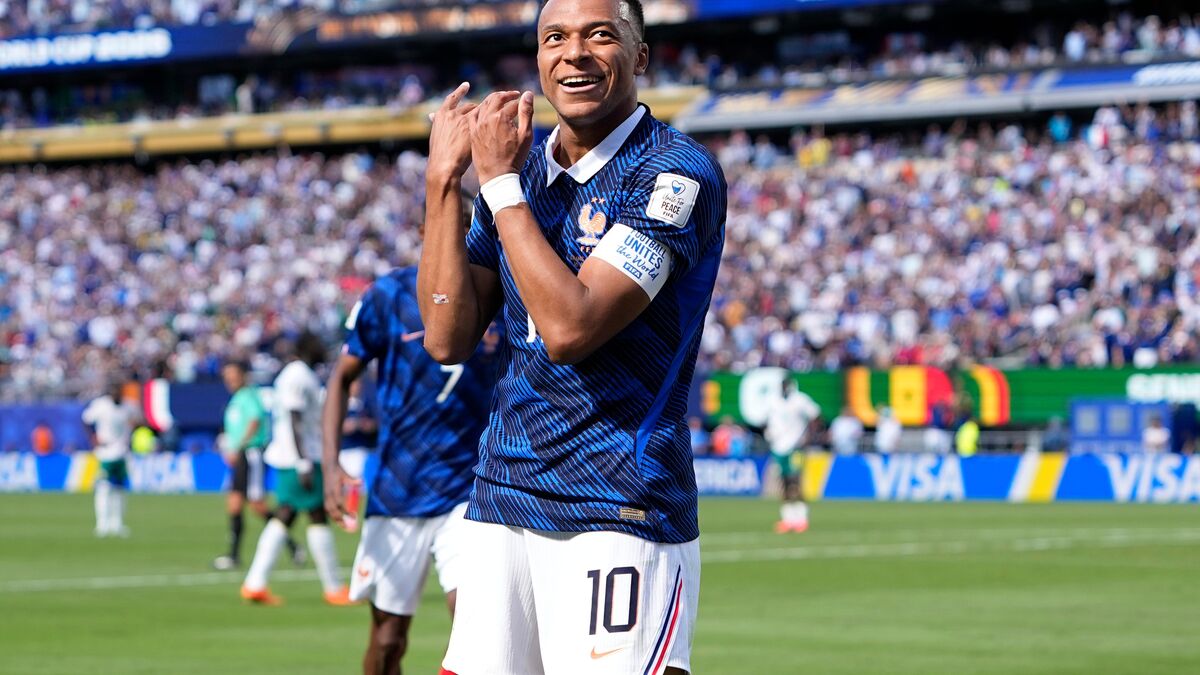 Mbappe kept his promise to TV star James Corden - celebrated with the flute