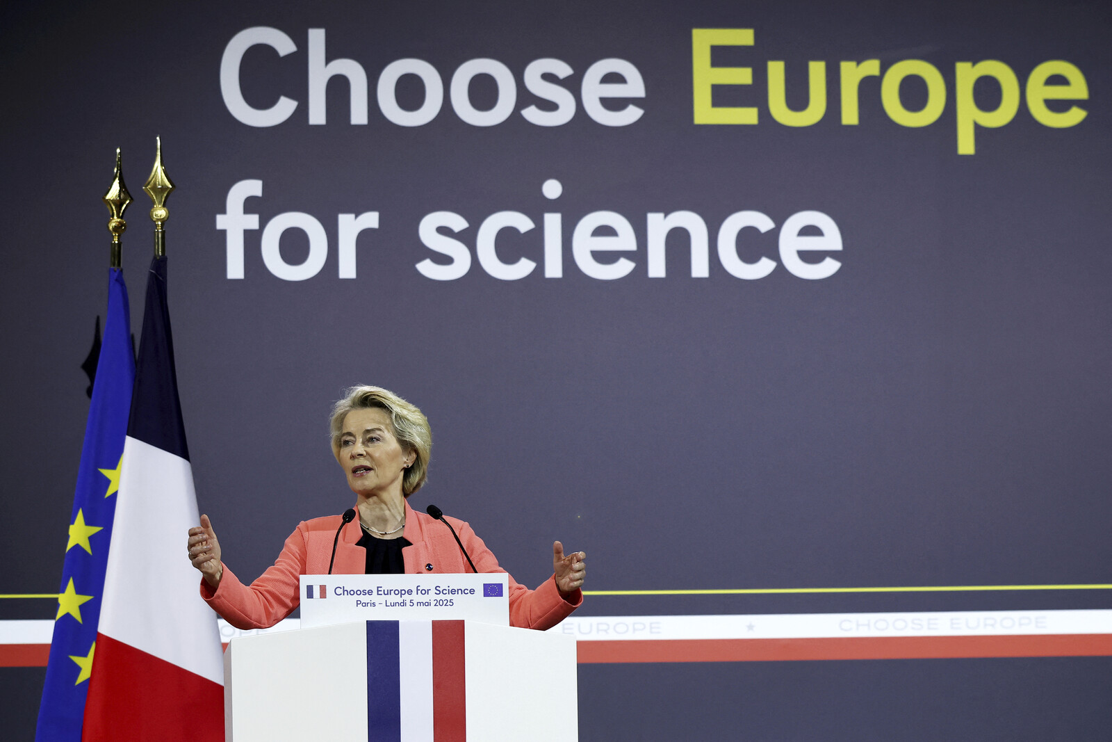 EU Lures Researchers with Billions