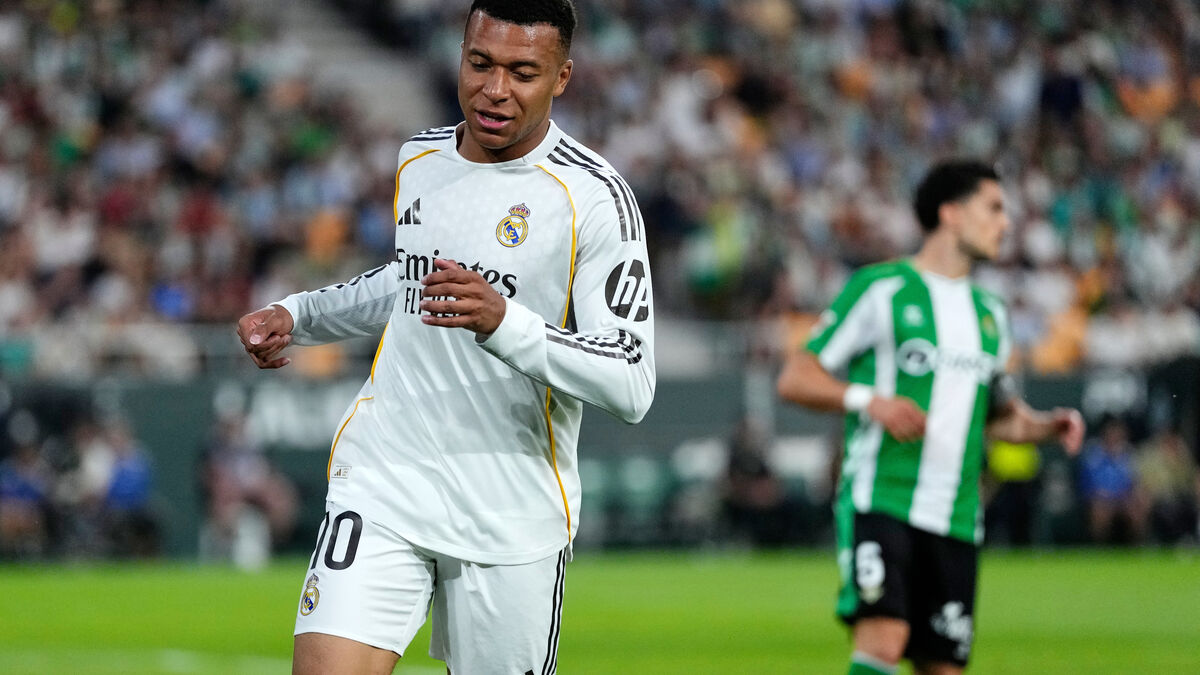 Amidst the chaos, Kylian Mbappé misses El Clásico