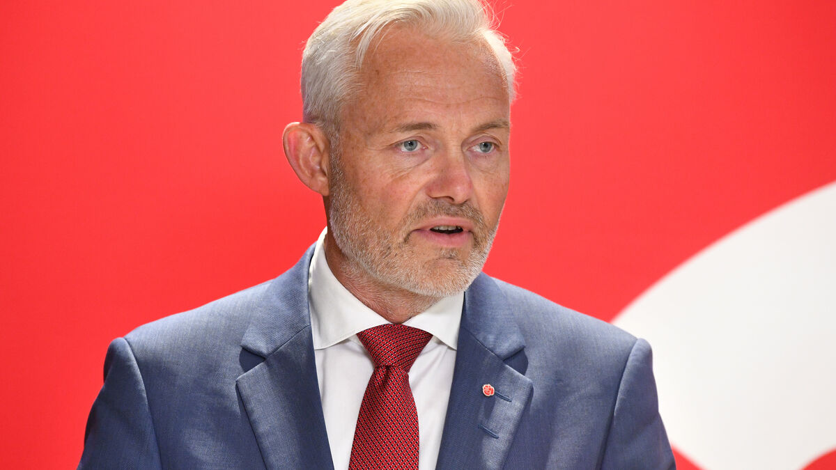 S leader Jonas Attenius threatened