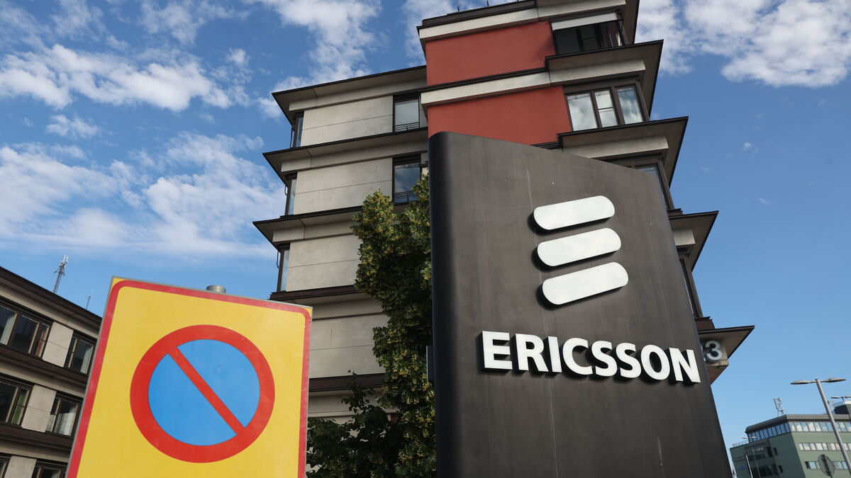 Stockholm Stock Exchange opens flat as Ericsson rises and EQT falls