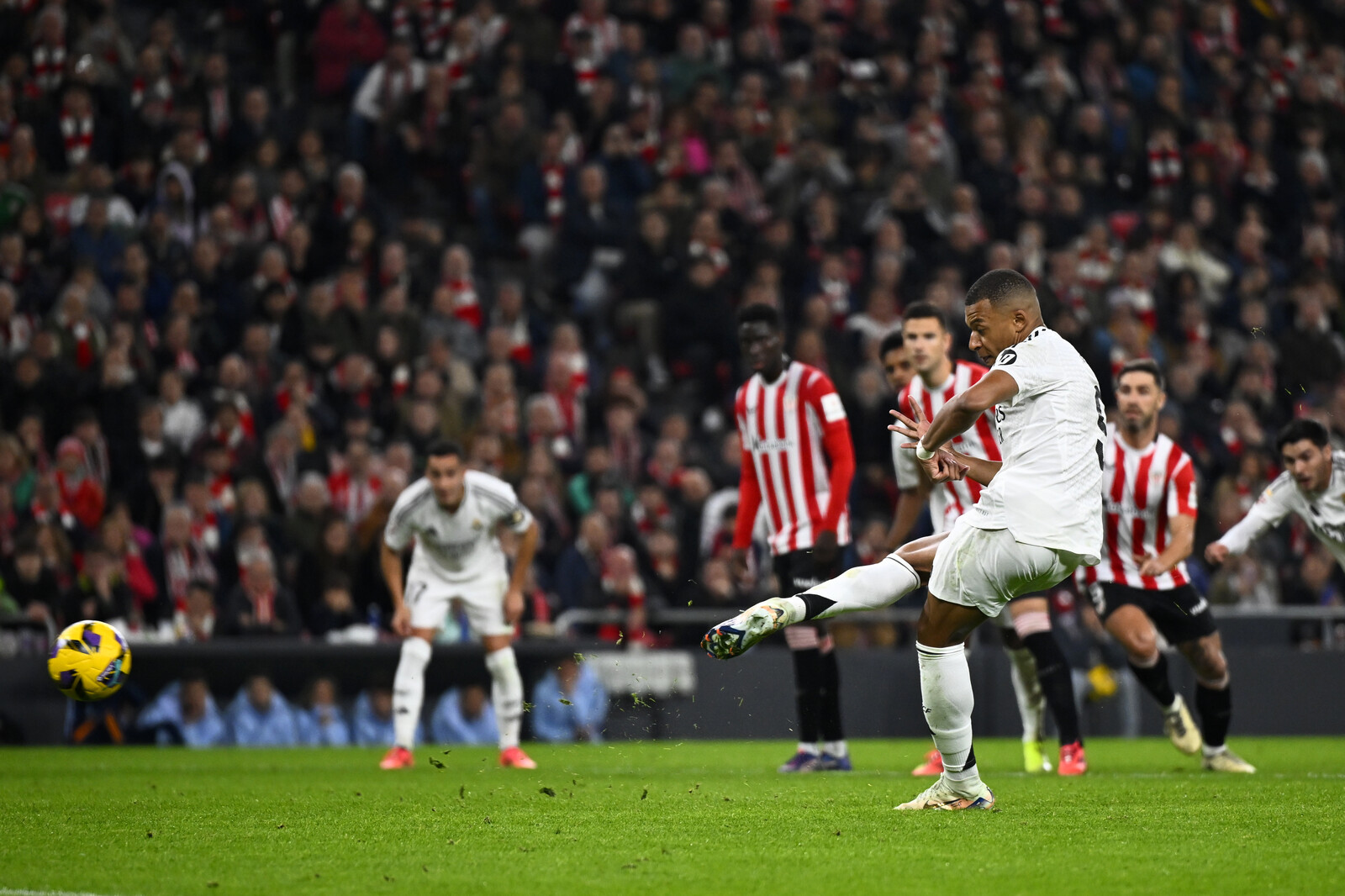 New penalty miss for Mbappé – "Big mistake"