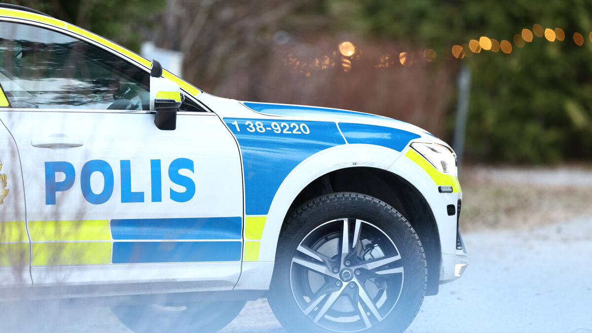 Police seize suspected dangerous object
