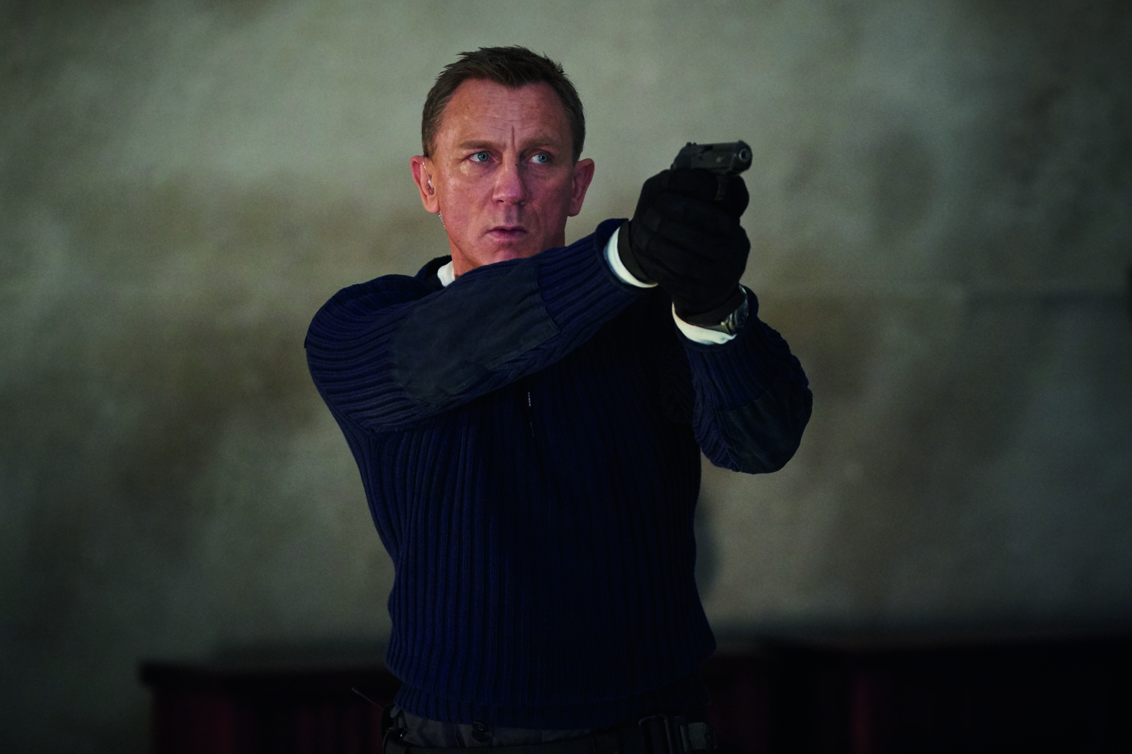 Bond Conflict Over - Amazon Takes Over Agent Hero