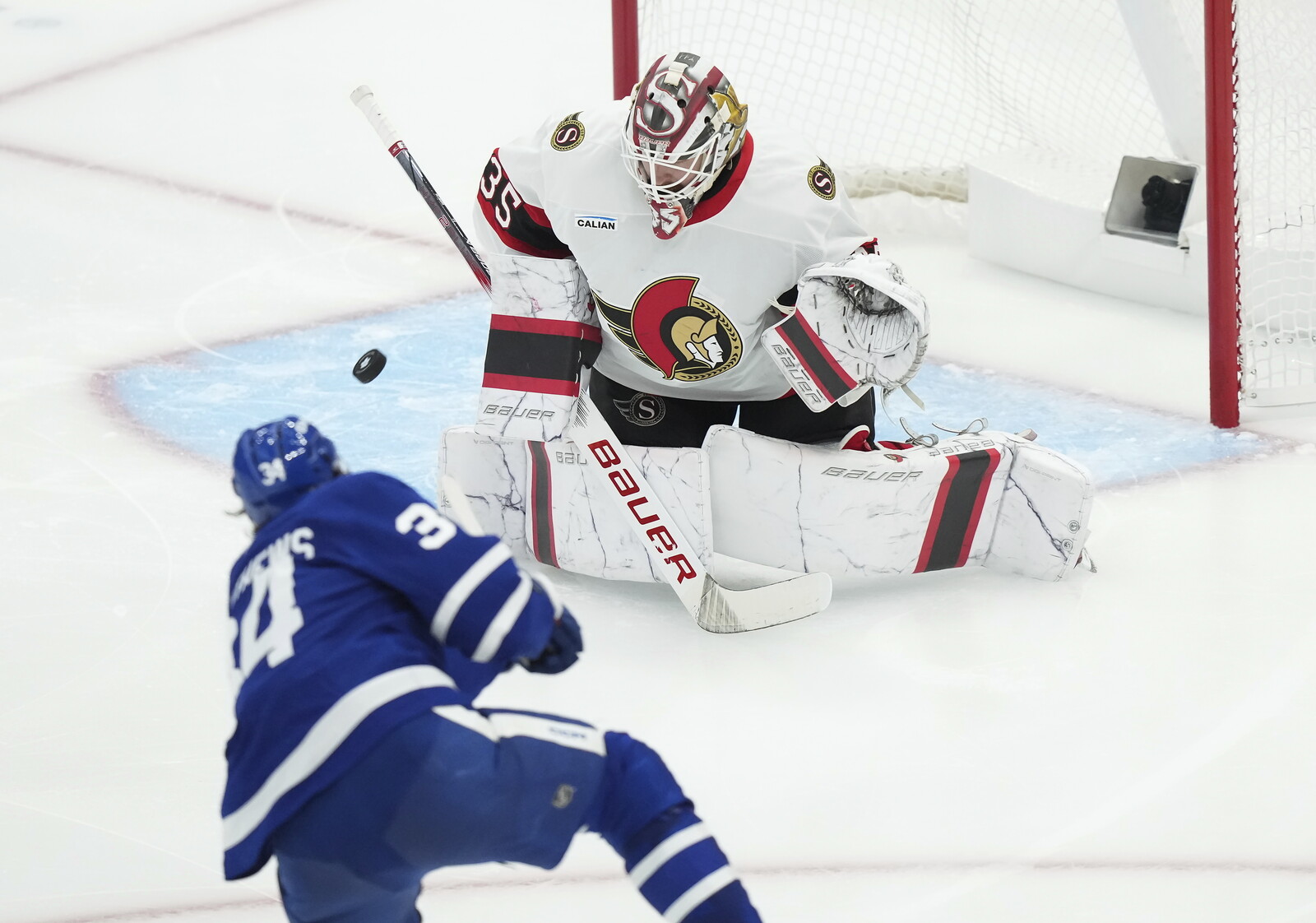 Linus Ullmark's Shutout Leads Ottawa to Victory Over Toronto 4-0