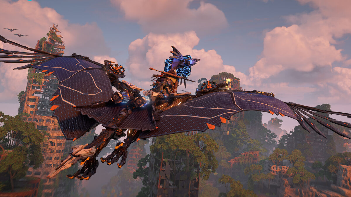 "Horizon" becomes an online game