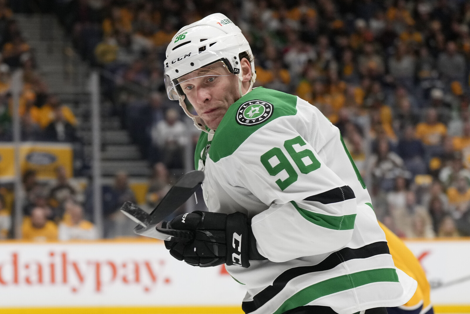 NHL Star Mikko Rantanen Faces Fines for Missing Finnish Military Service