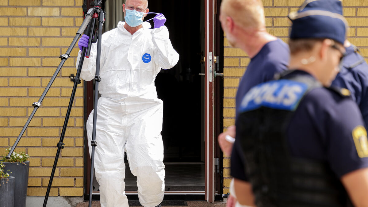Man arrested on suspicion of murder after man found dead in Landskrona home