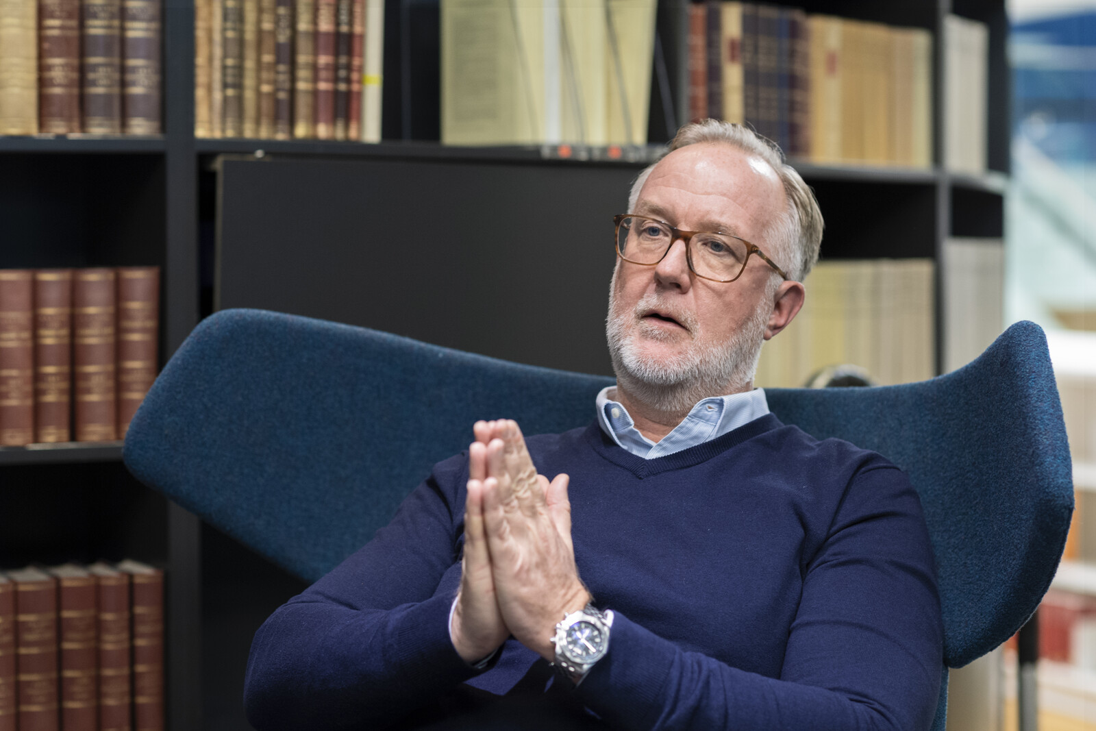 Pehrson Opens Up to a Total Profit Ban for Independent Schools