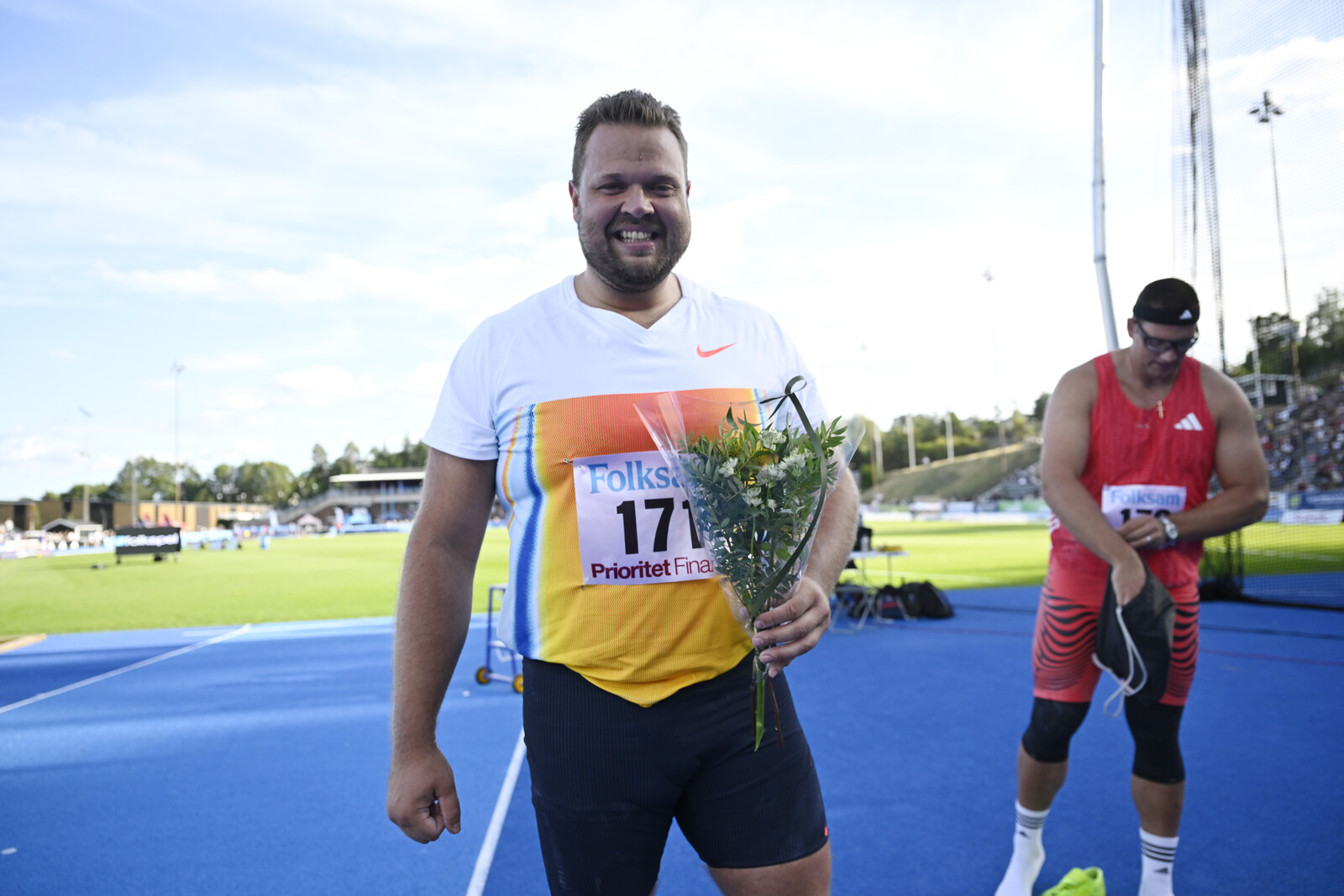 Daniel Ståhl Thrives in New Conditions with 68m Discus Throw