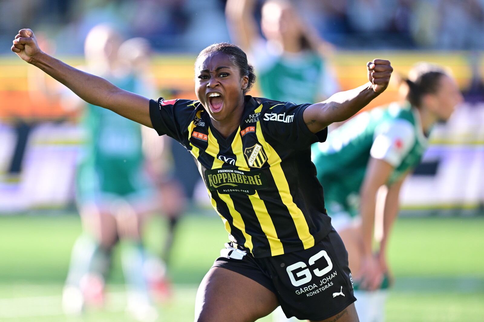 Häcken Dominates Vittsjö 4-0 to