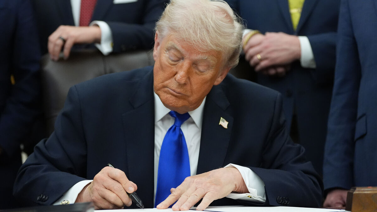 Trump to raise car and truck tariffs on EU imports