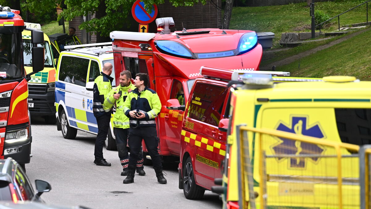 Three taken to hospital after apartment fire in Skärholmen, southern Stockholm