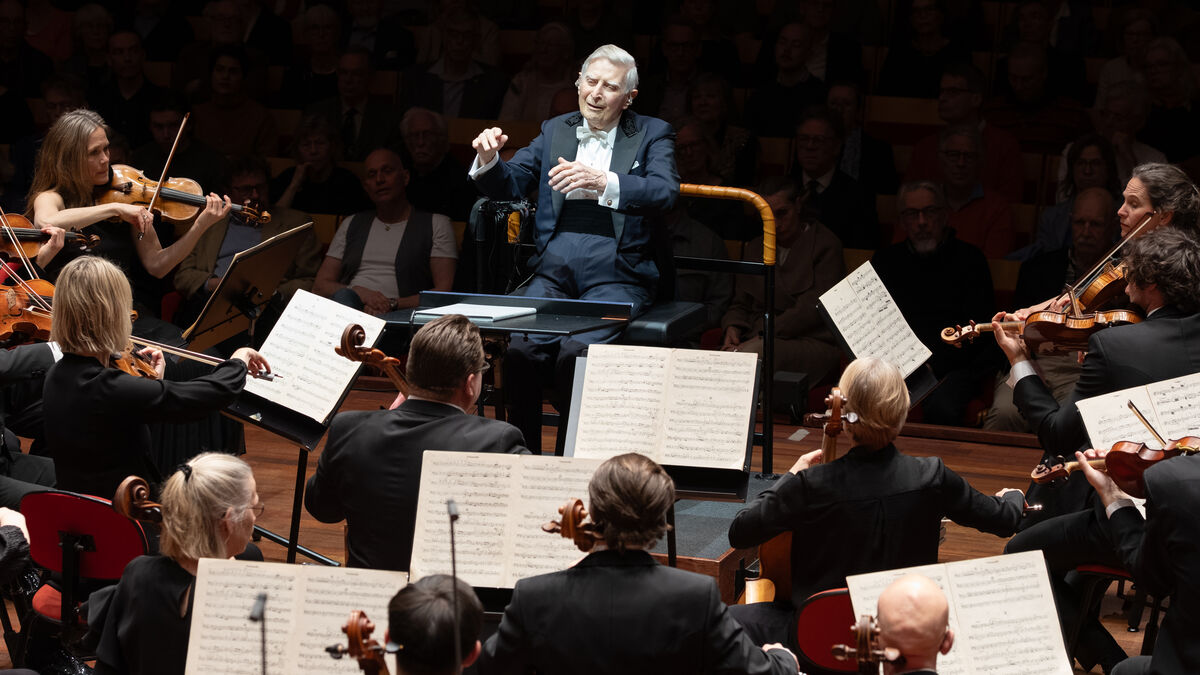 98-year-old star conductor Herbert Blomstedt:
