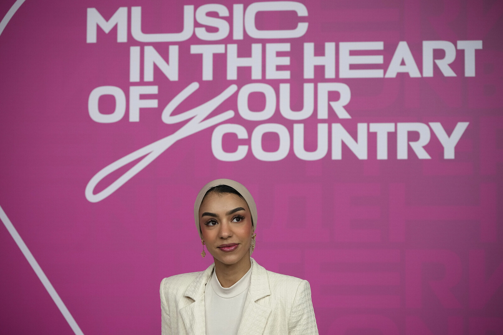 23 Countries Compete in Russia's Intervision Song Contest