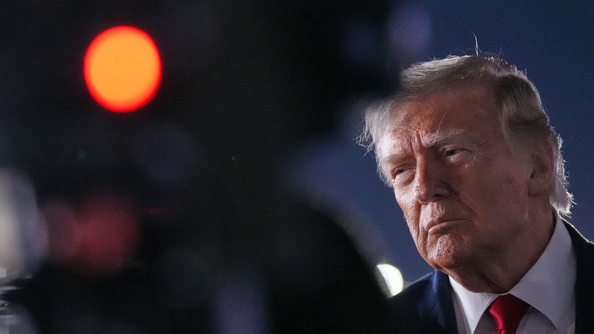 US and Iran exchange attacks around the Strait of Hormuz