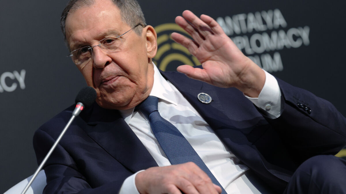 Lavrov: Peace talks are not a priority for Russia